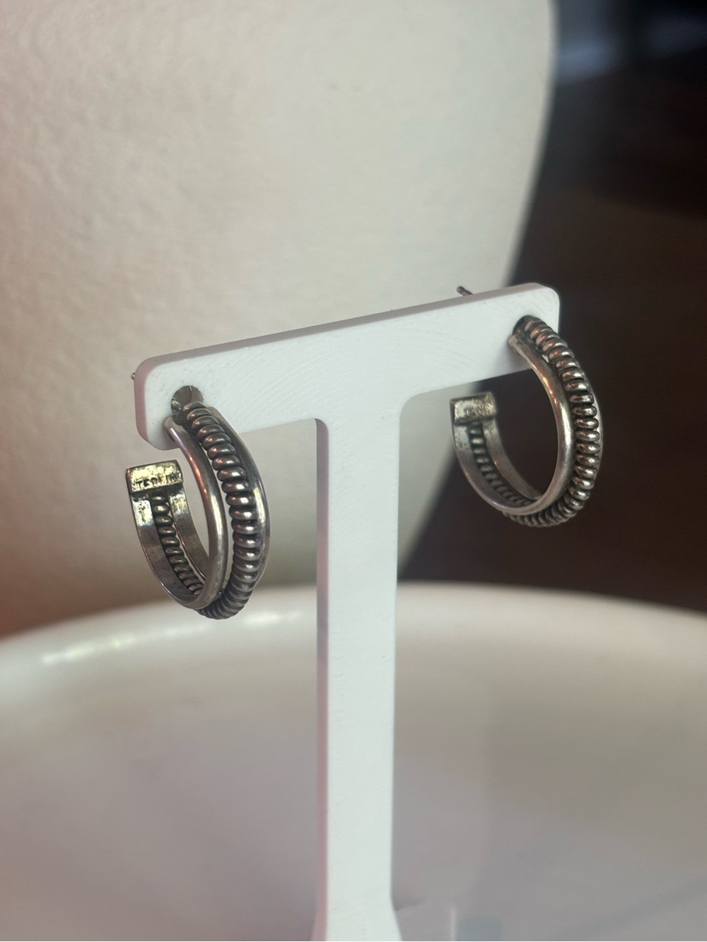 Vintage Navajo TAHE Sterling Silver Ribbed Twisted Cable Hoop Earrings 1" 9g